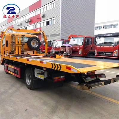 一拖二道路清障车 大运蓝牌清障车的实用选择与价格解析 \u2014 专业清障服务的价值所在